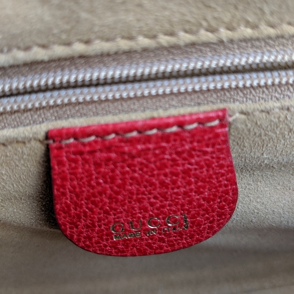 Gucci vintage bamboo vanity in red. RARE - Picture 6 of 11